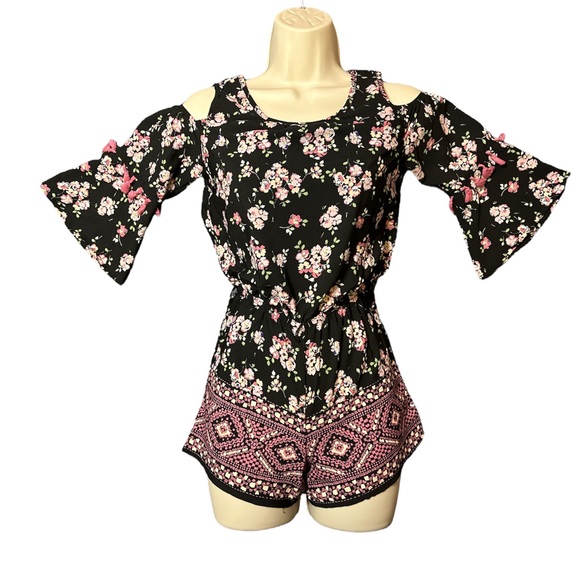 Romper - Picture 2 of 6